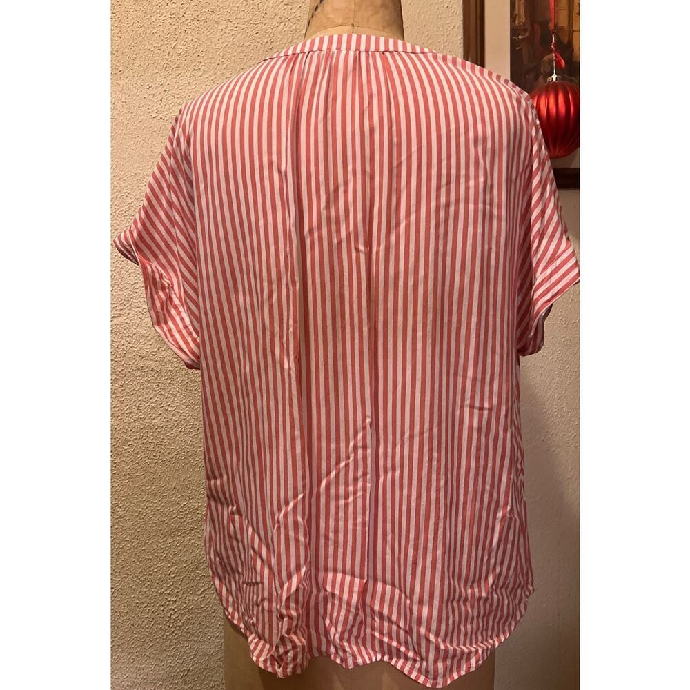 Women's GAP Striped V-neck Short Rolled Sleeves Pullover Top Size XL - Picture 3 of 8
